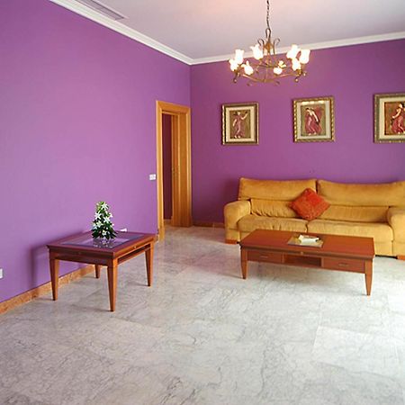 Villa With 4 Bedrooms In Las Lagunas De Mijas, With Wonderful Mountain Экстерьер фото