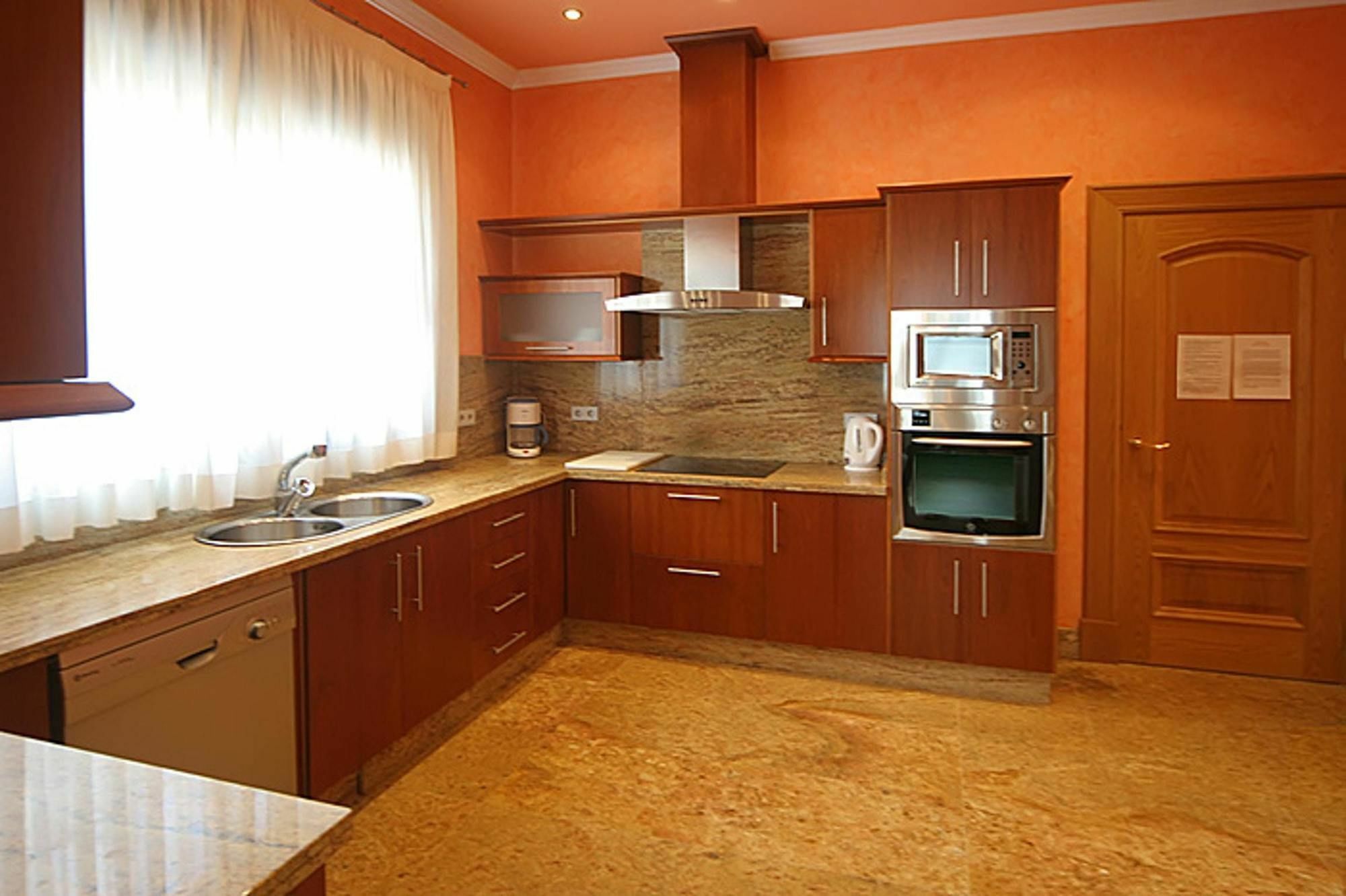 Villa With 4 Bedrooms In Las Lagunas De Mijas, With Wonderful Mountain Экстерьер фото